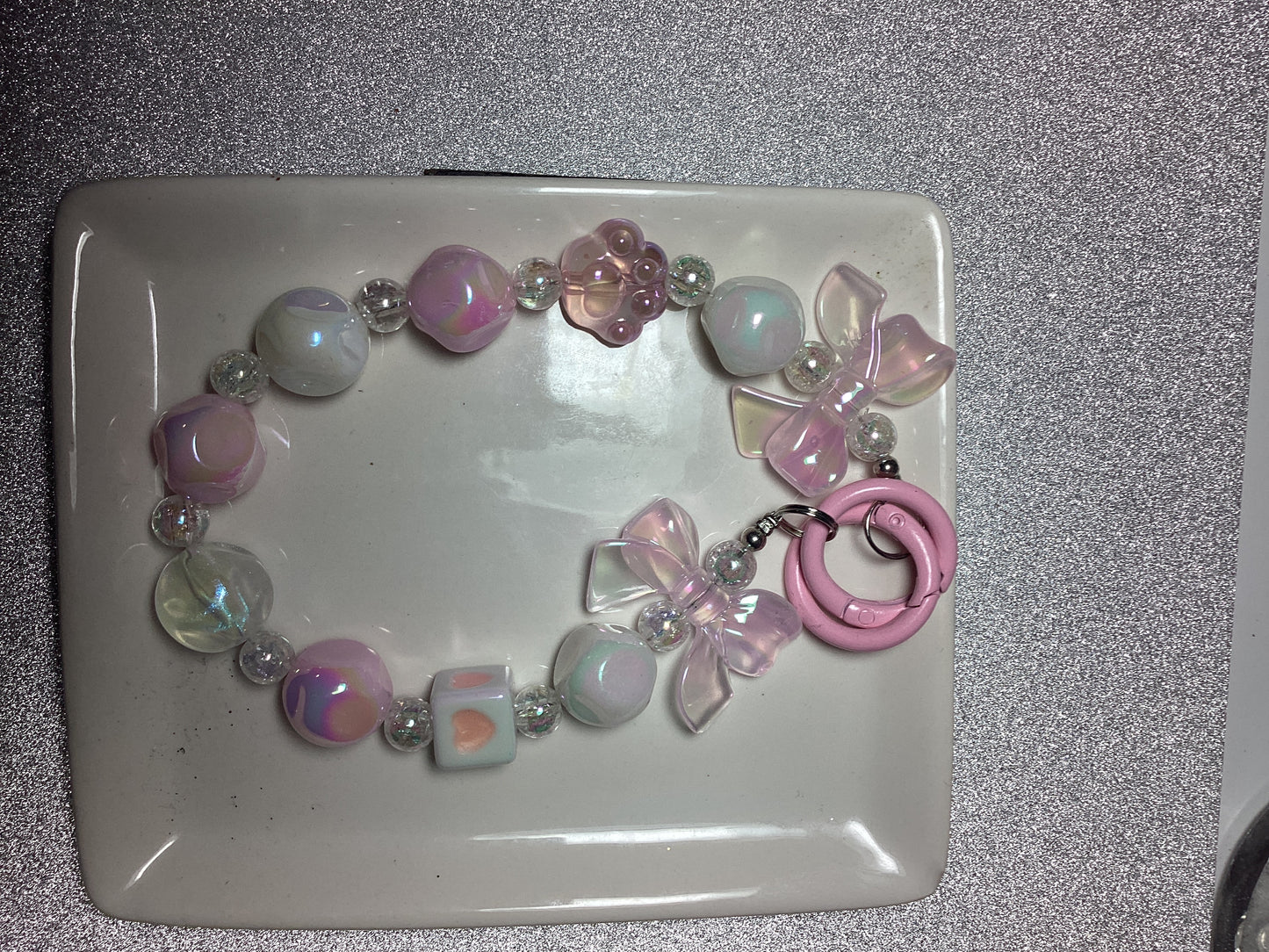 Pretty in pink phonecharms